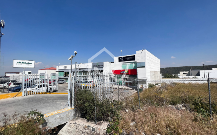 Terreno comercial y de servicios – Cumbres del Cimatario