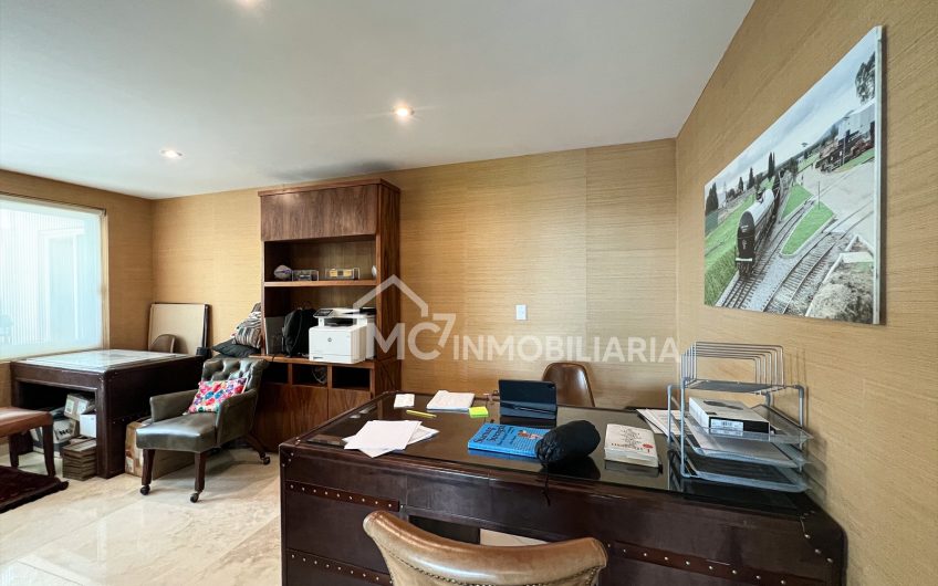 Increíble casa en El Campanario con vista al campo de Golf