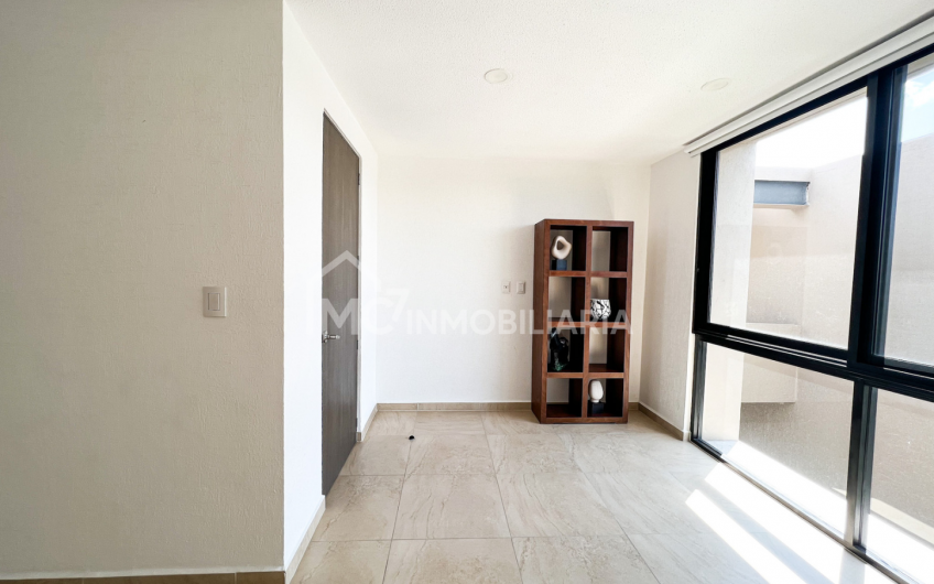 Increíble Duplex con Roofgarden en Lomas de Juriquilla (Grupo Caisa)