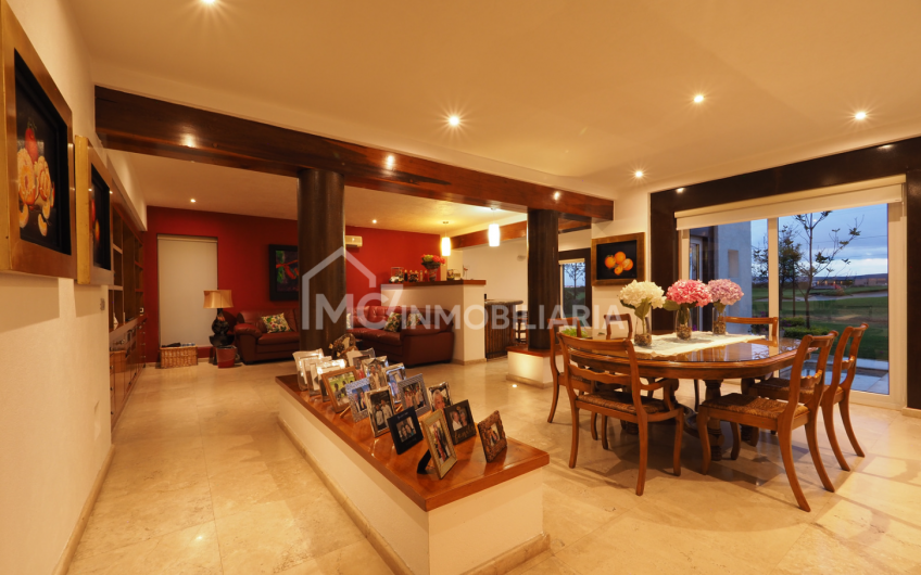 Increíble Casa en El Campanario Querétaro con Vista Al Campo de Golf
