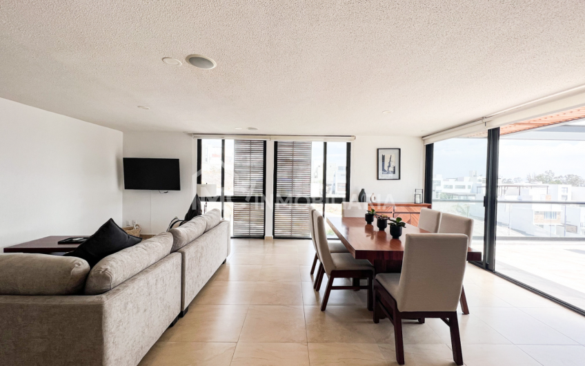 Increíble Duplex con Roofgarden en Lomas de Juriquilla (Grupo Caisa)