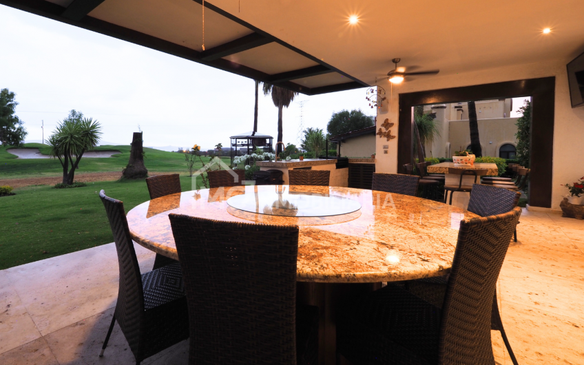 Increíble Casa en El Campanario Querétaro con Vista Al Campo de Golf