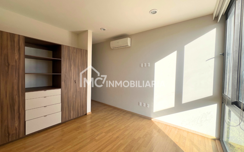 Increíble Casa en Altozano Querétaro en Renta