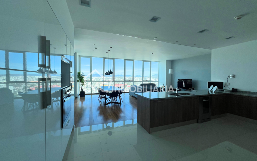 Increíble PentHouse en Juriquilla Towers en VENTA, con asombrosa vista