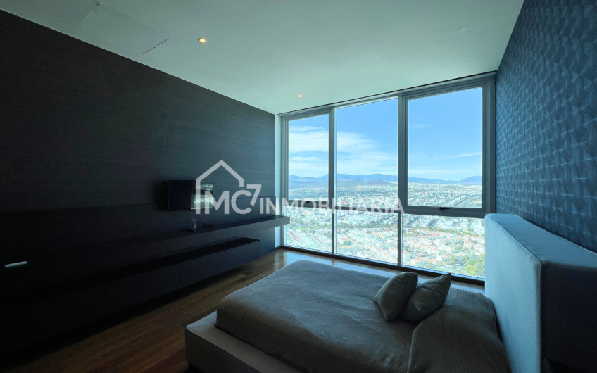 Increíble PentHouse en Juriquilla Towers en VENTA, con asombrosa vista