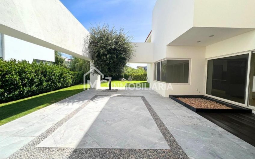 Increíble Casa en El Campanario Querétaro