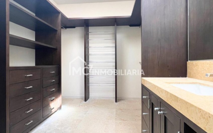 Increíble Casa en El Campanario Querétaro