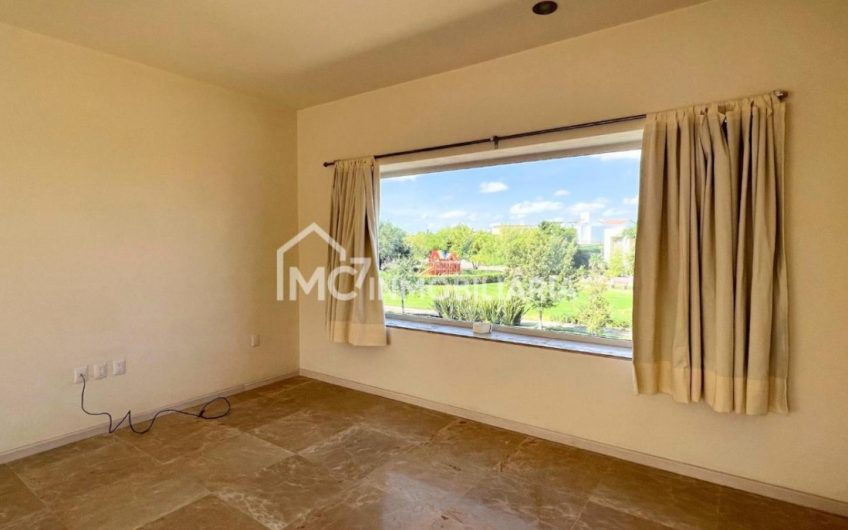Increíble Casa en El Campanario Querétaro