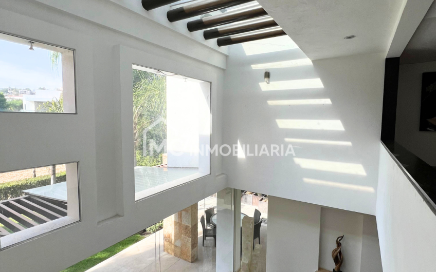 CASA EN JURICA, PRIVADA VILLAS REGENCY