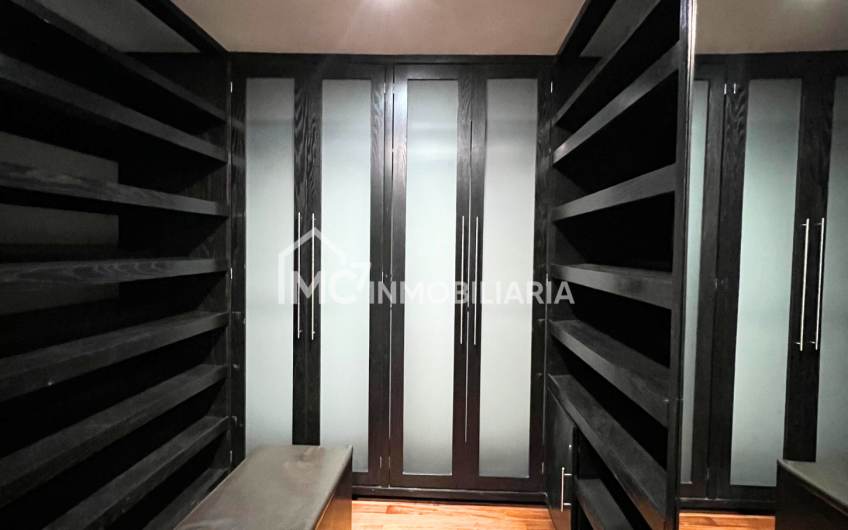 CASA EN JURICA, PRIVADA VILLAS REGENCY