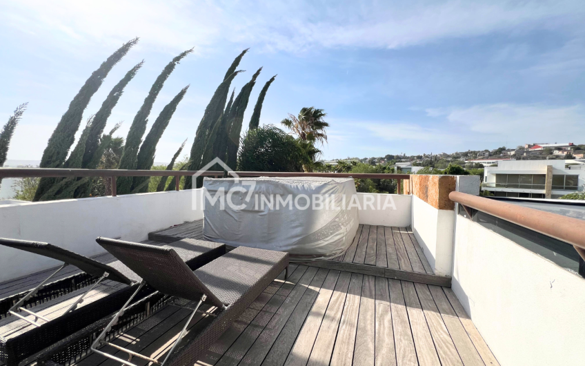 CASA EN JURICA, PRIVADA VILLAS REGENCY