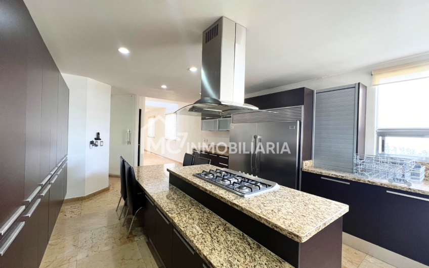 CASA EN JURICA, PRIVADA VILLAS REGENCY