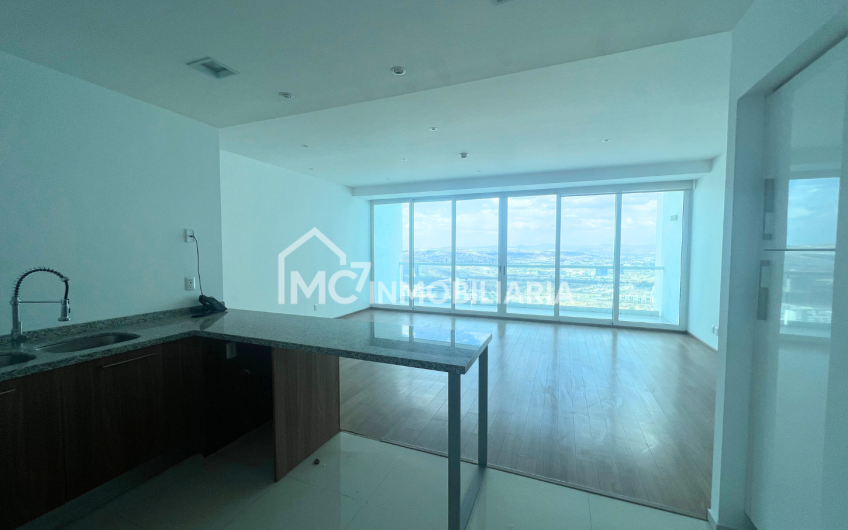 Departamento en Juriquilla Towers en Renta