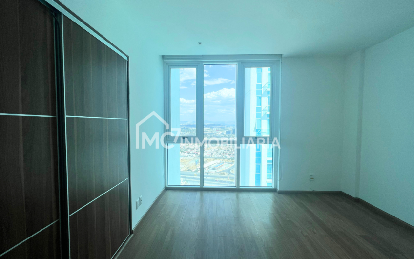 Departamento en Juriquilla Towers en Renta