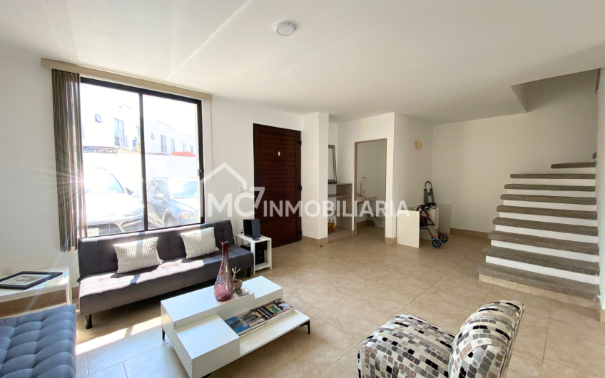 CASA EN VENTA EN EL REFUGIO, QUERÉTARO