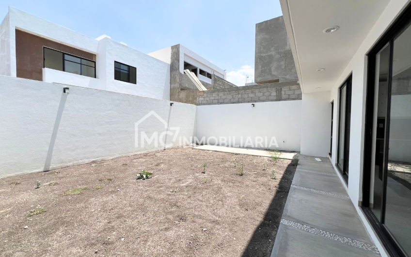 CASA CON ROOF GARDEN en Lomas de Juriquilla