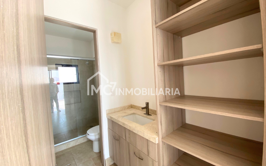 CASA EN VENTA EN EL REFUGIO, QUERÉTARO