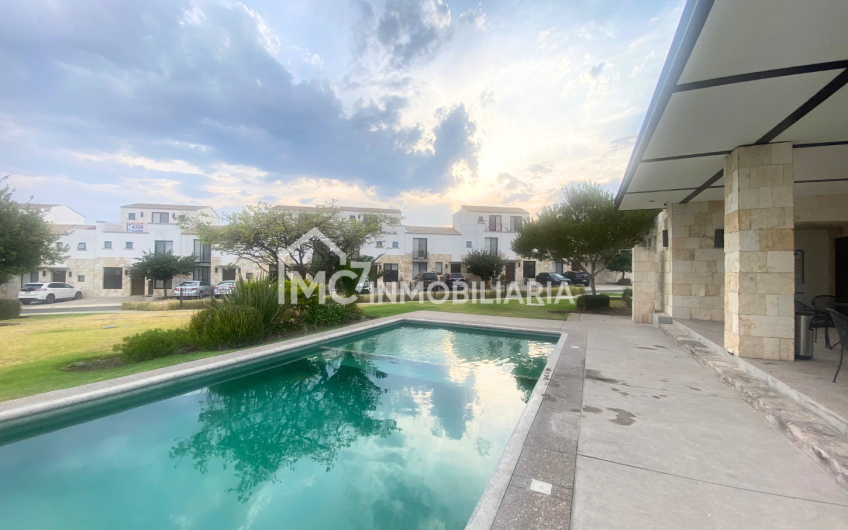 CASA EN VENTA EN EL REFUGIO, QUERÉTARO