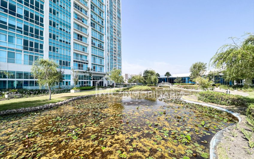 Departamento en Juriquilla Towers en Renta