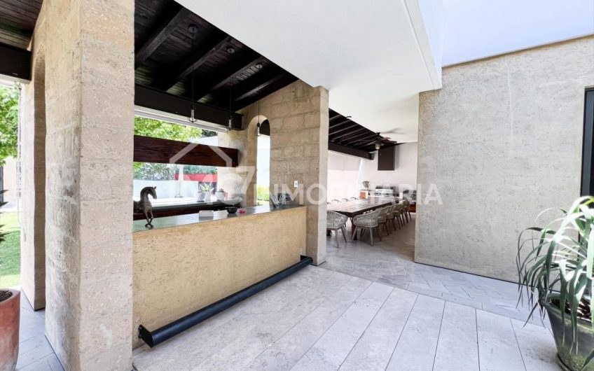 Casa en Villas del Mesón Juriquilla