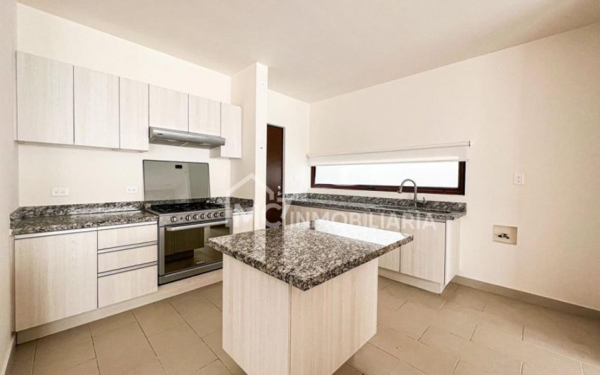 Casa en El Mejor Clúster de Altozano Querétaro