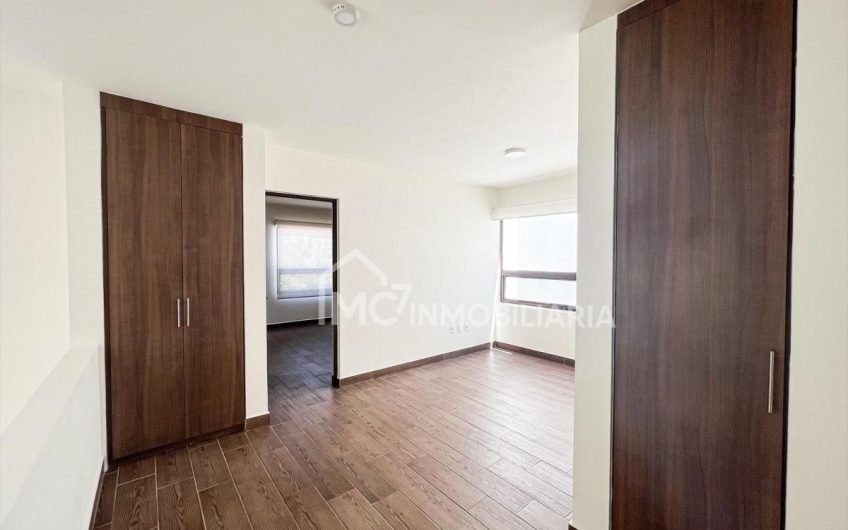 Casa en El Mejor Clúster de Altozano Querétaro