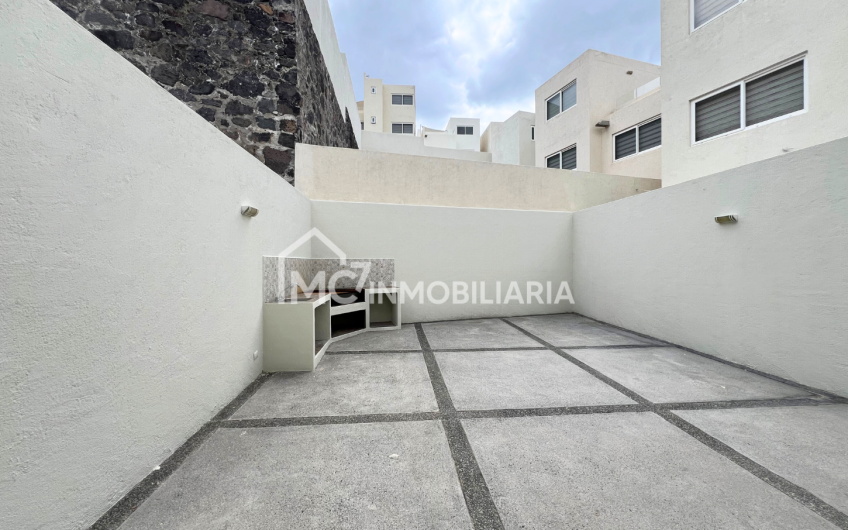 Casa EN VENTA – Zibatá Lina