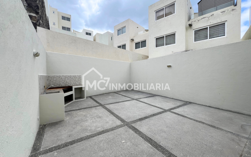 Casa EN VENTA – Zibatá Lina