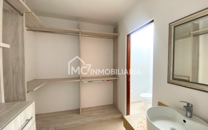 Casa en VENTA en Condominio Entrecielos. Zibatá