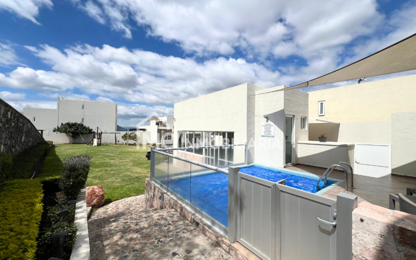 Casa EN VENTA – Zibatá Lina