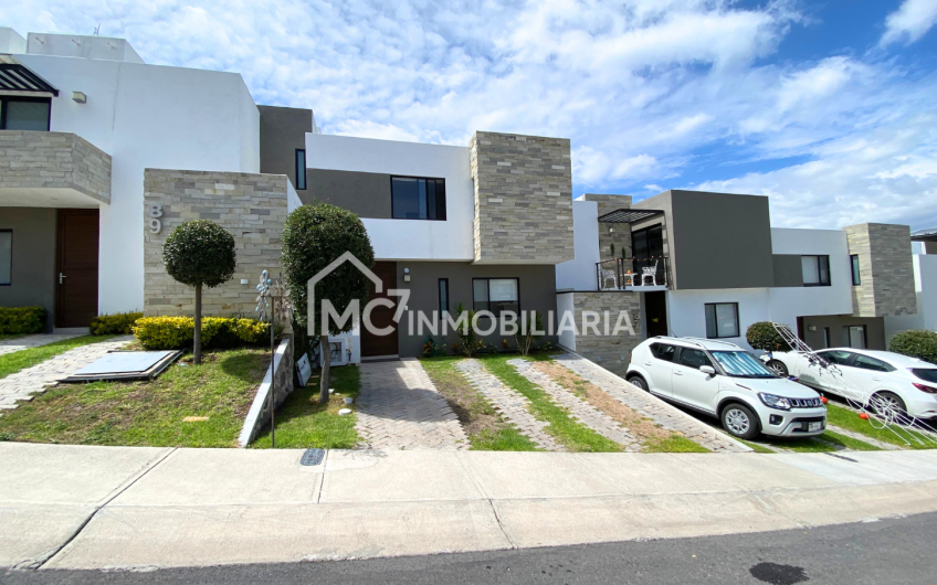 Casa en VENTA en Condominio Entrecielos. Zibatá