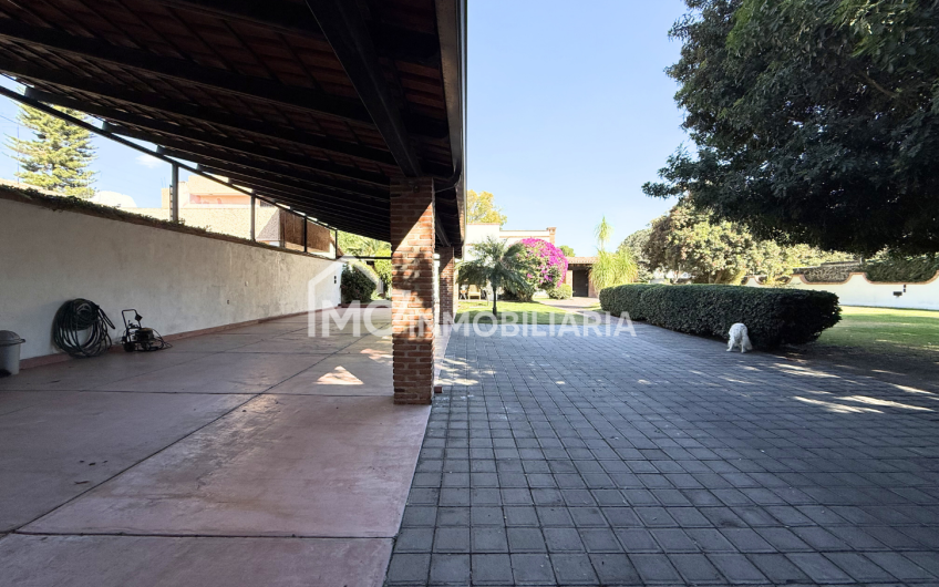 Casa en Jurica de un solo nivel