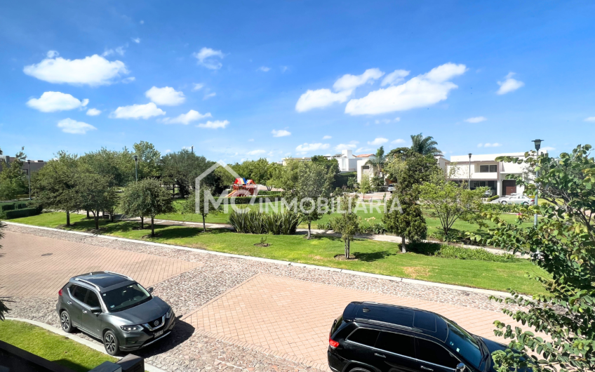 Casa en el Campanario en VENTA y RENTA